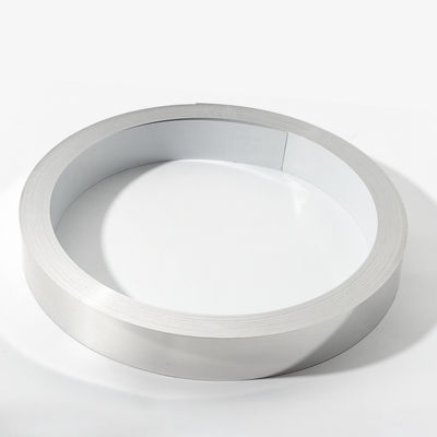 Pubblicità Segno luminoso con tappo di taglio di alluminio largo 20 mm