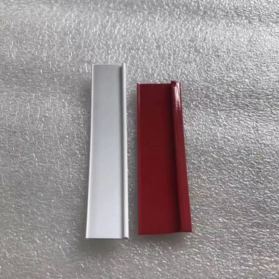 Cappuccio rosso in plastica con taglio di canale, spirale di lettere a canale, prezzo personalizzato